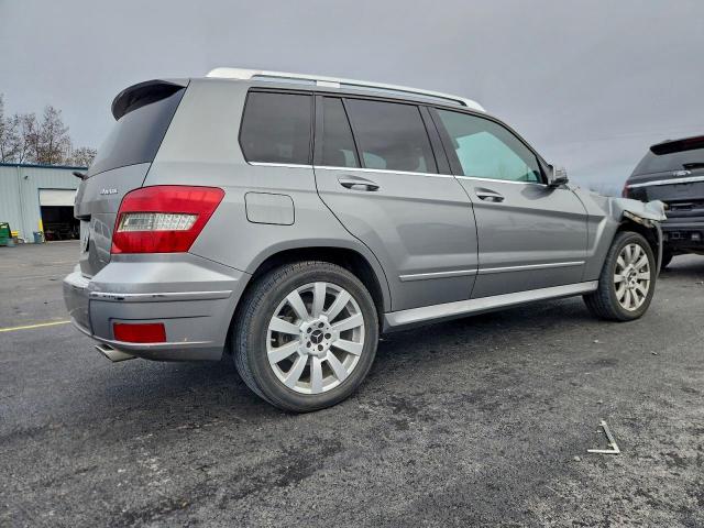Mercedes-Benz GLK 350 4matic Image 11