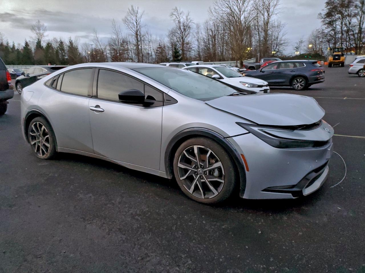Toyota Prius Se Image 12