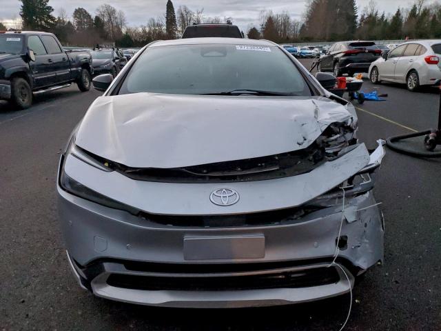 Toyota Prius Se Image 7