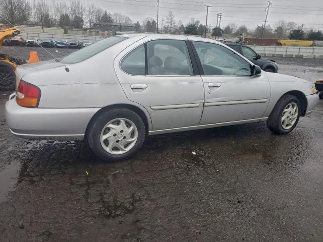 Nissan Altima Xe Image 5