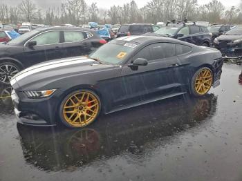  Salvage Ford Mustang