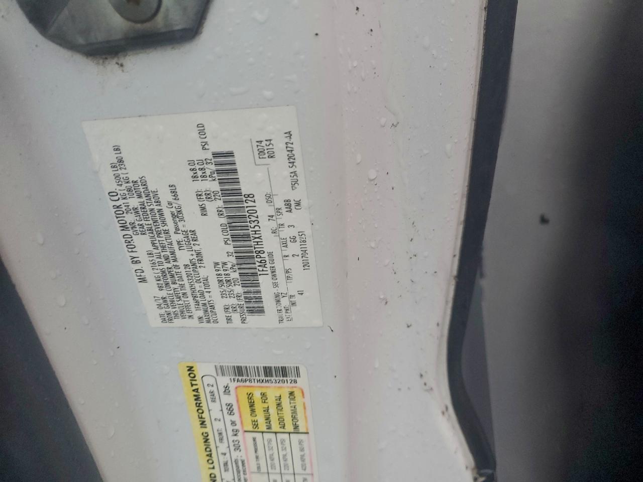 Ford Mustang Image 10