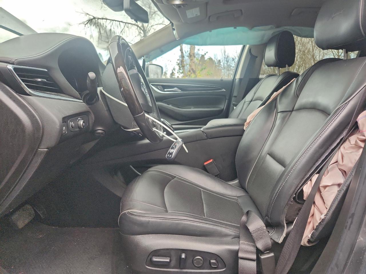 Buick Enclave Avenir Image 8