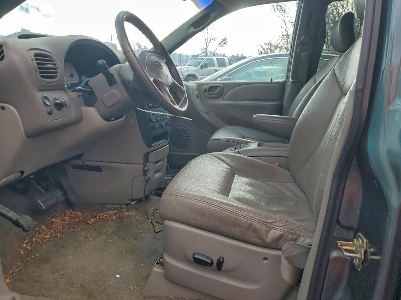 Dodge Caravan Es Image 11