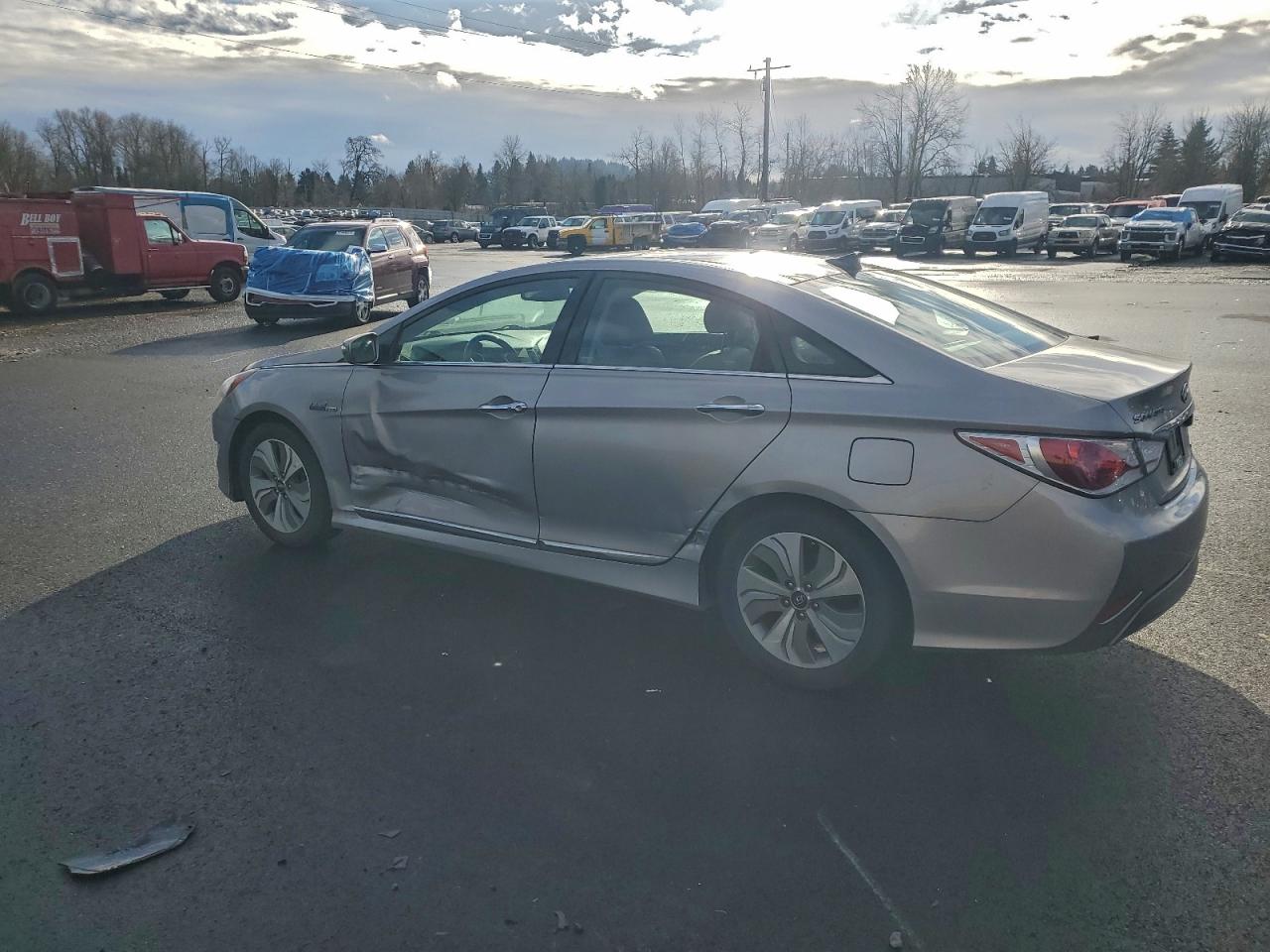 Hyundai SONATA Hybrid Image 9