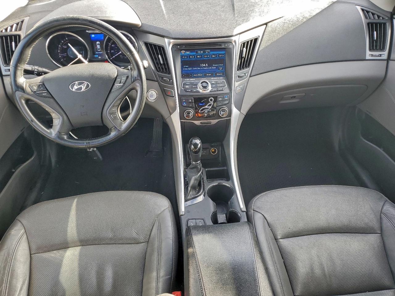 Hyundai SONATA Hybrid Image 5