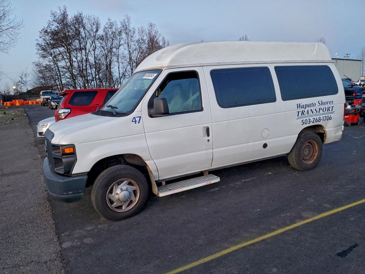 Ford E-150 E150 Van Image 1