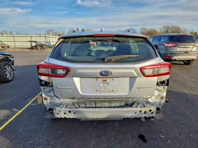 Subaru Impreza Premium Image 10