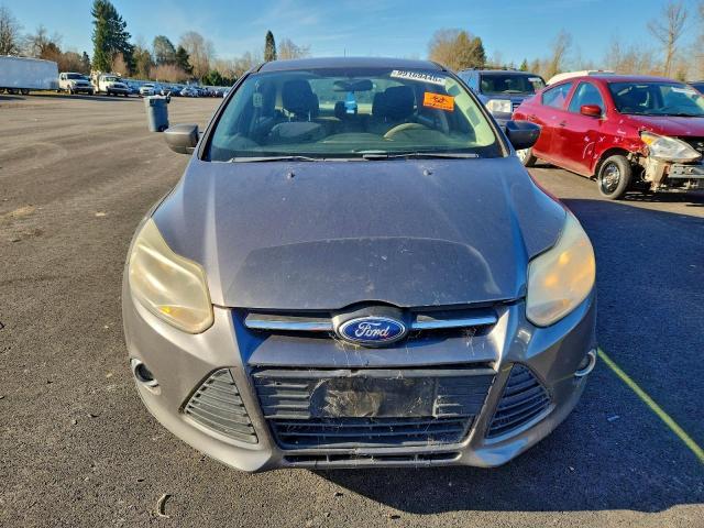 Ford Focus Se Image 12