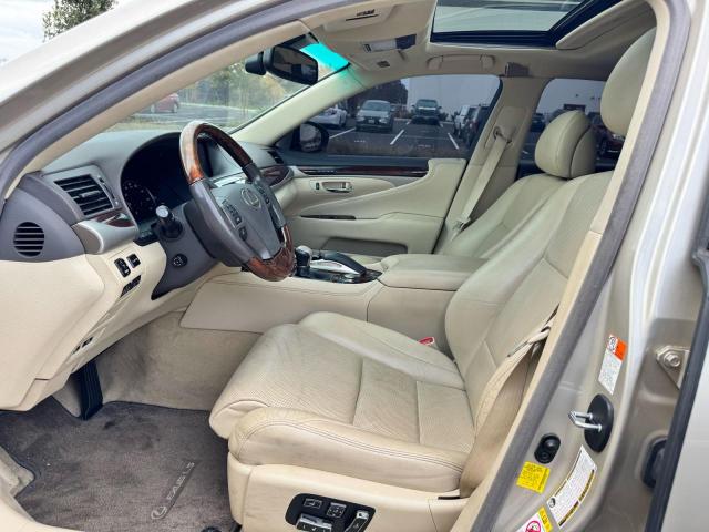 Lexus LS 460 Image 10