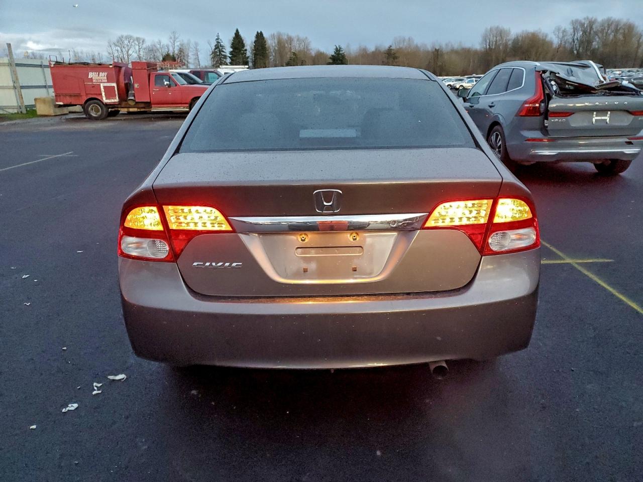 Honda Civic Lx Image 2