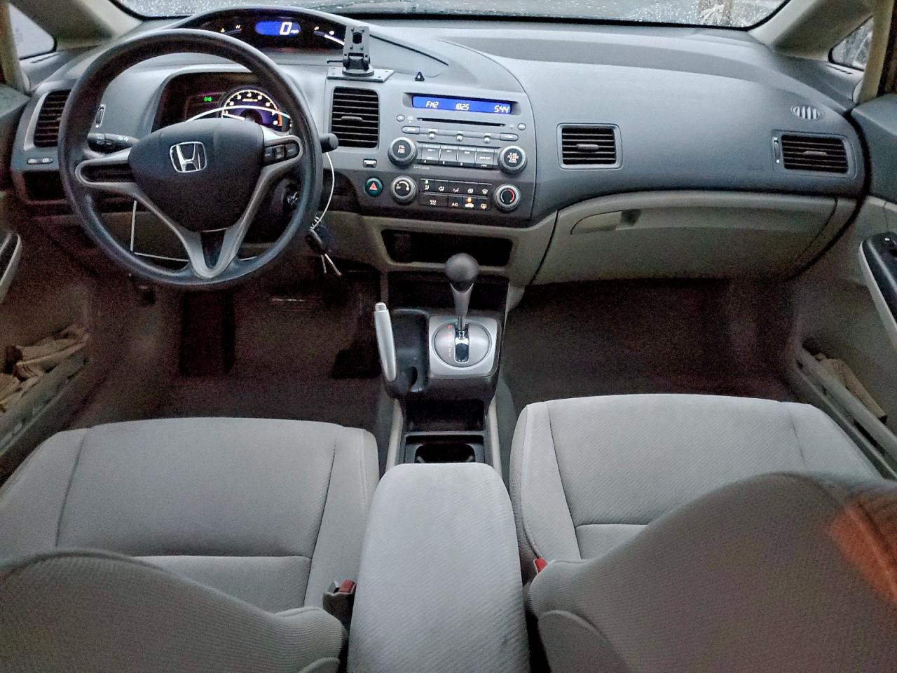 Honda Civic Lx Image 8