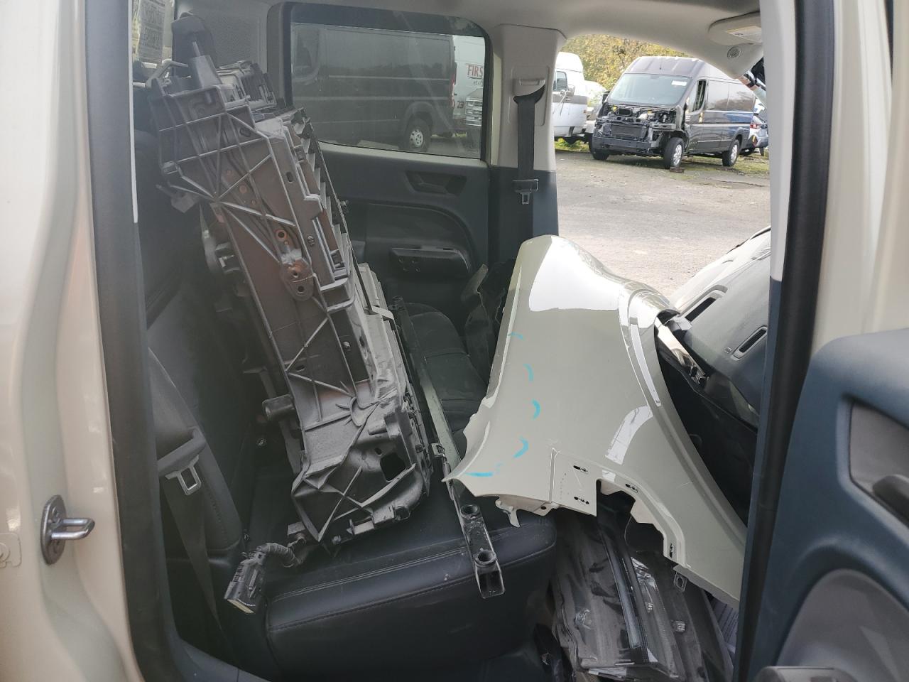 Ford Maverick L Lariat Image 11