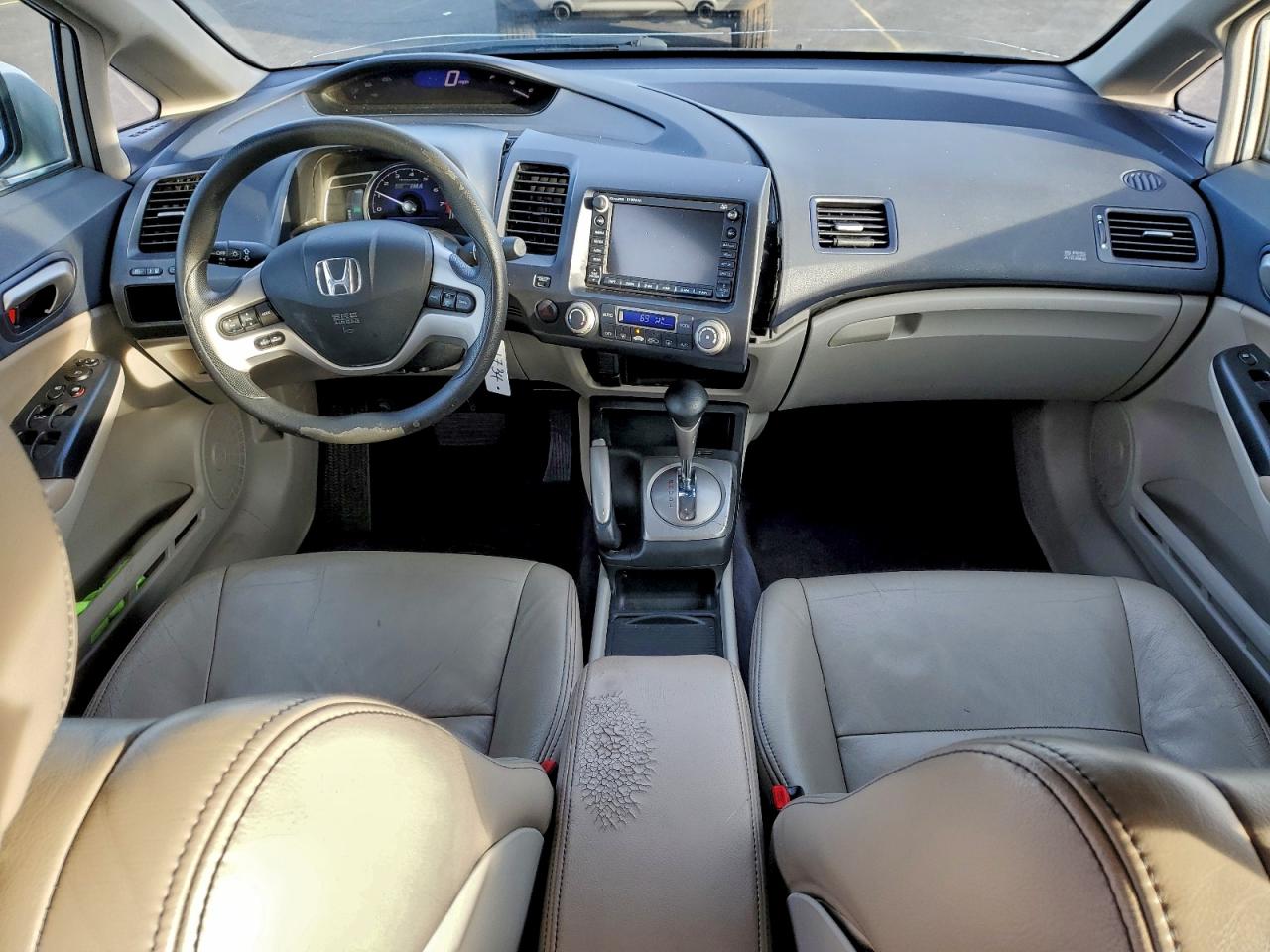 Honda Civic Hybrid Image 6