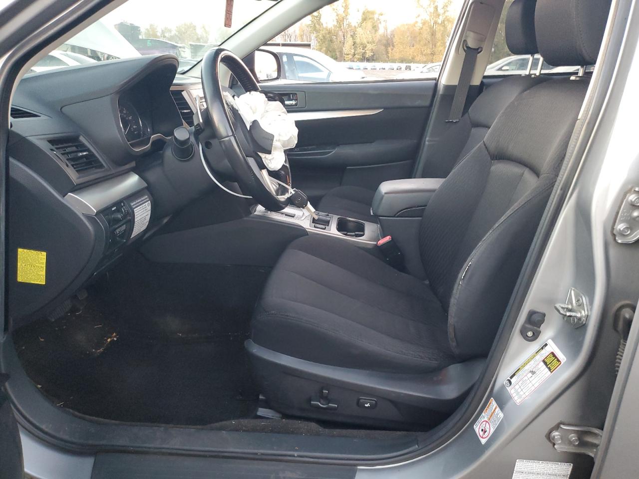 Subaru Outback 2.5i Premium Image 11