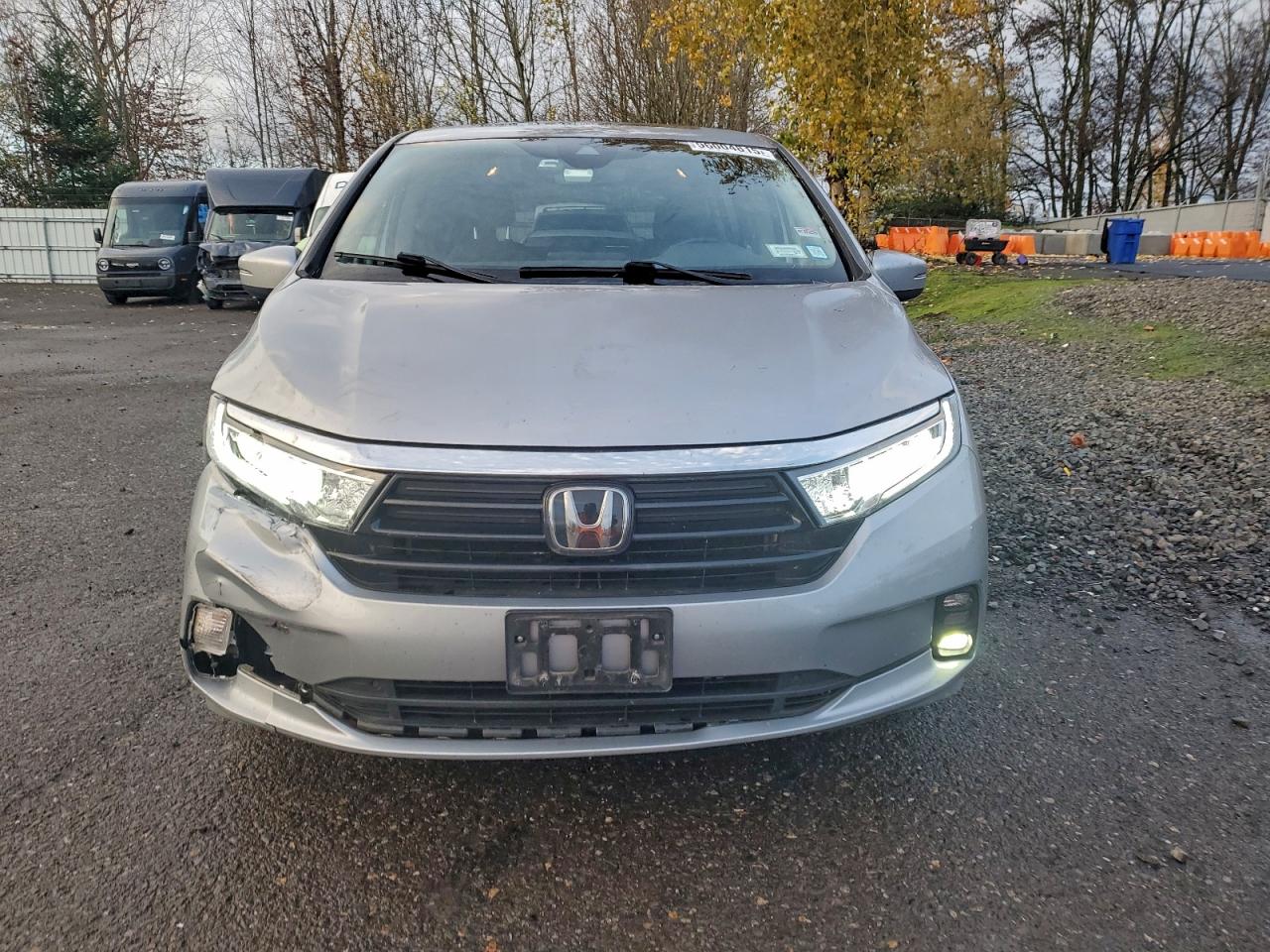 Honda Odyssey Exl Image 2