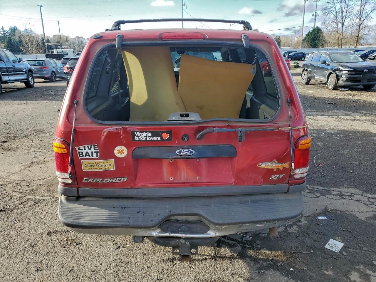 Ford Explorer Image 12