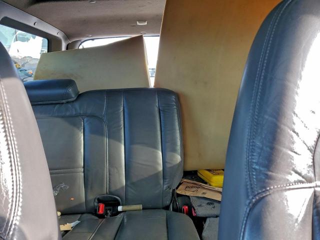 Ford Explorer Image 9