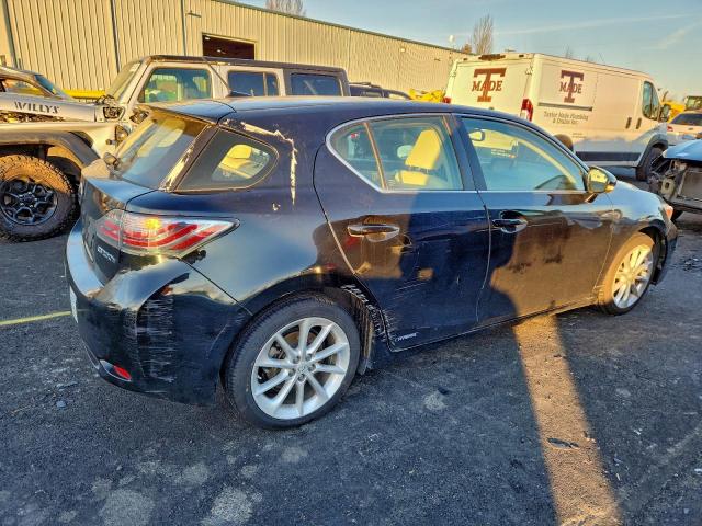 Lexus Ct 200 Image 2