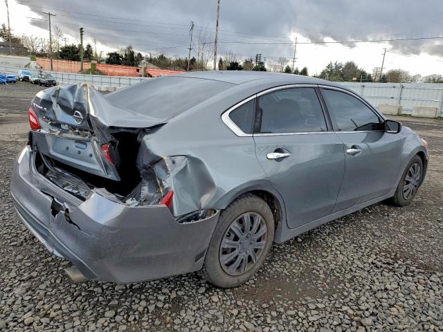 Nissan Altima 2.5 Image 2