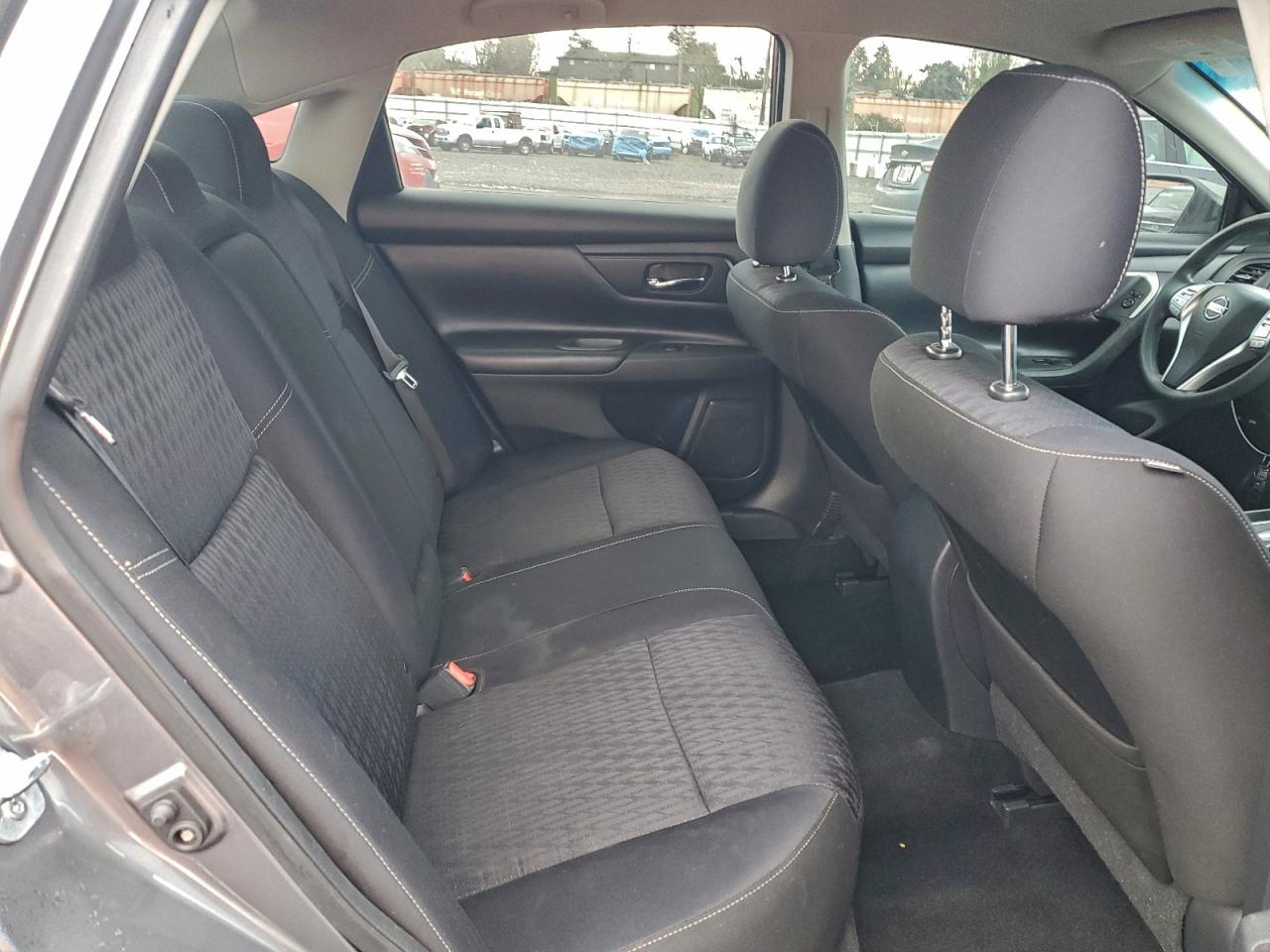 Nissan Altima 2.5 Image 12