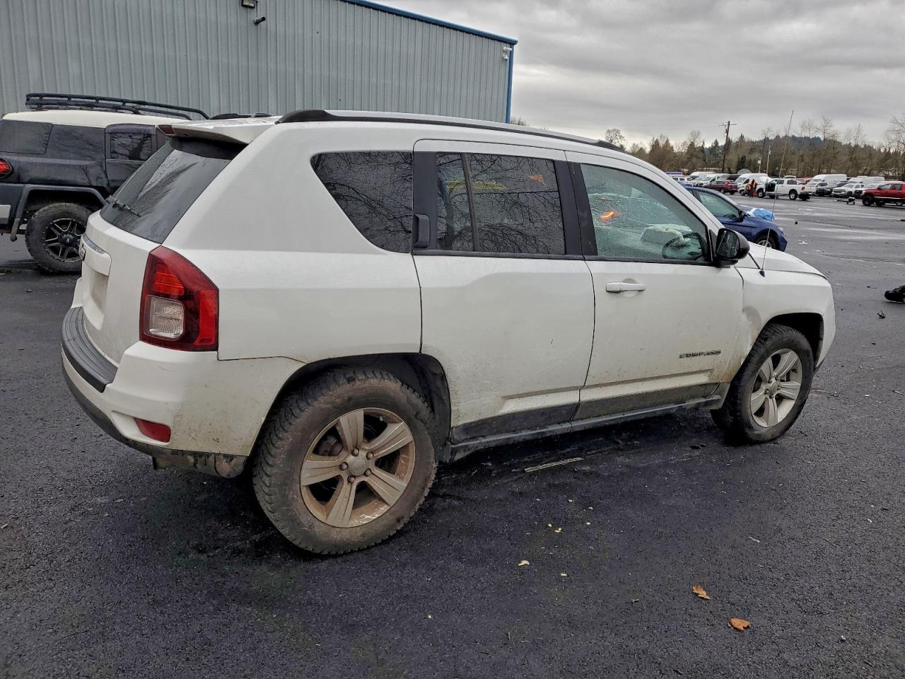 Jeep Compass Sport Image 13