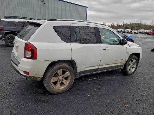 Jeep Compass Sport Image 13