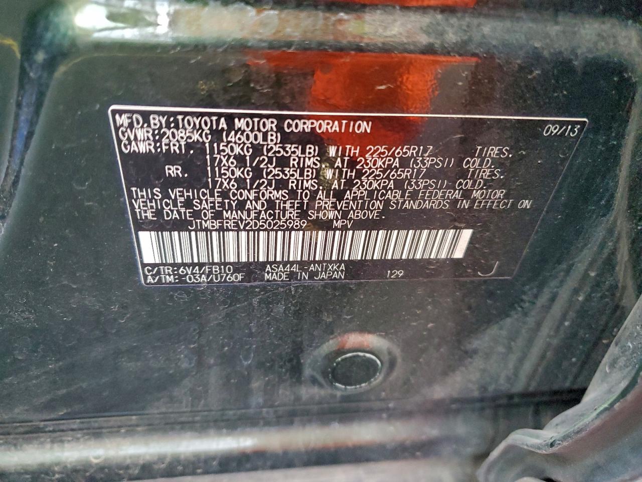 Toyota RAV4 Le Image 10