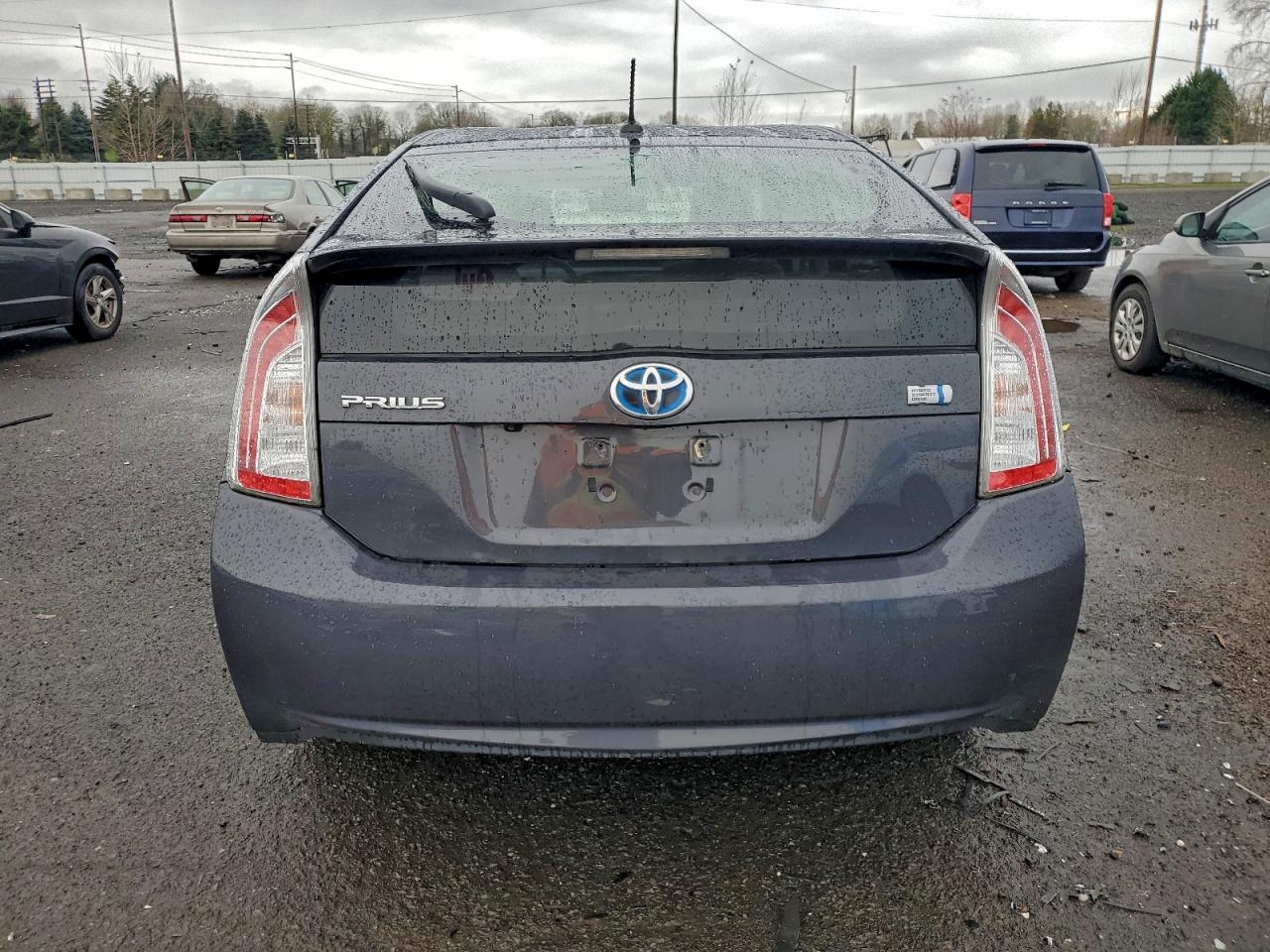 Toyota Prius Image 12
