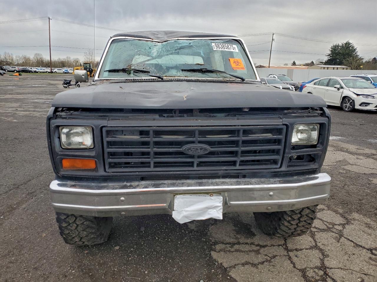 Ford Bronco U100 Image 4