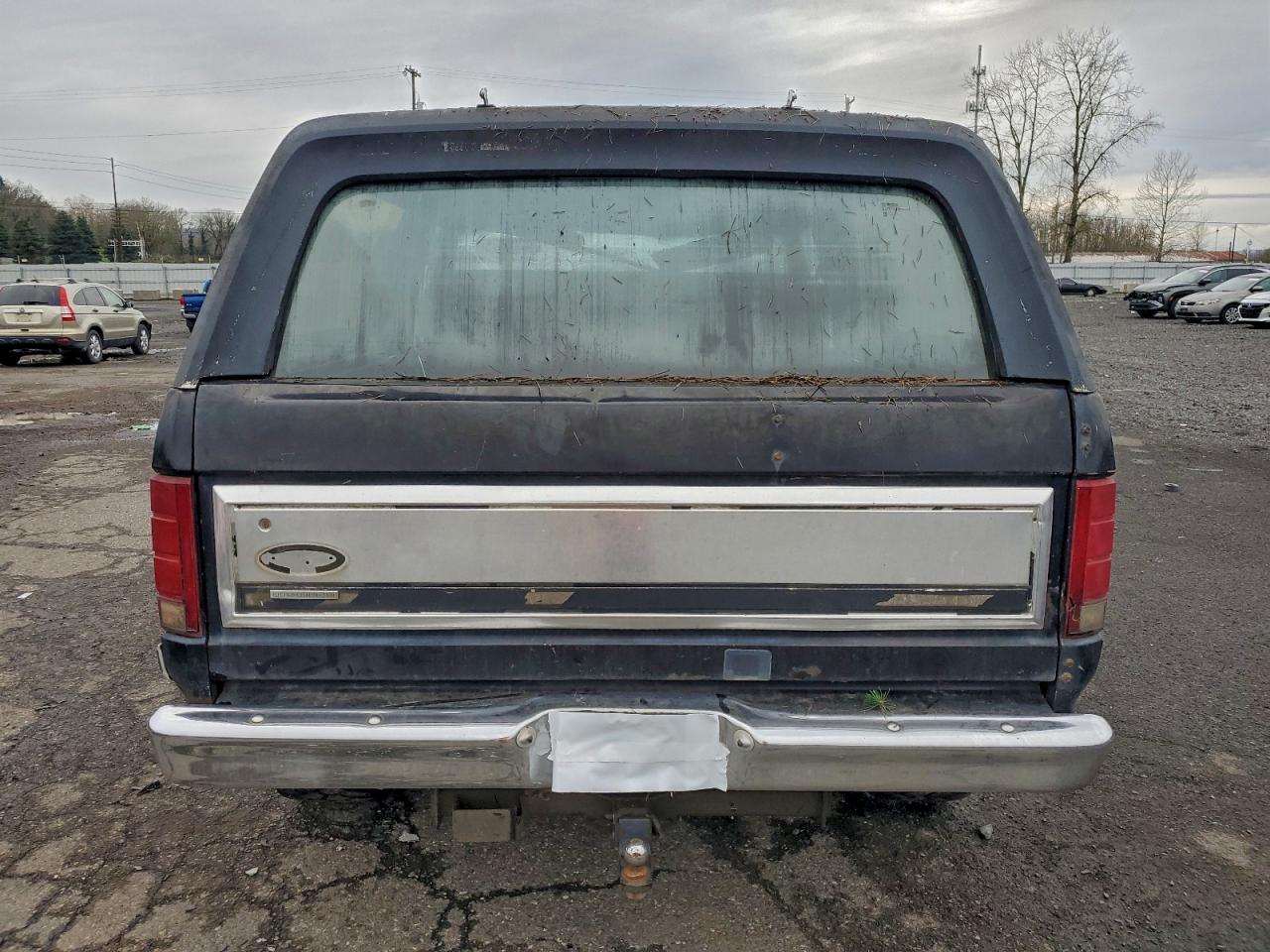 Ford Bronco U100 Image 6