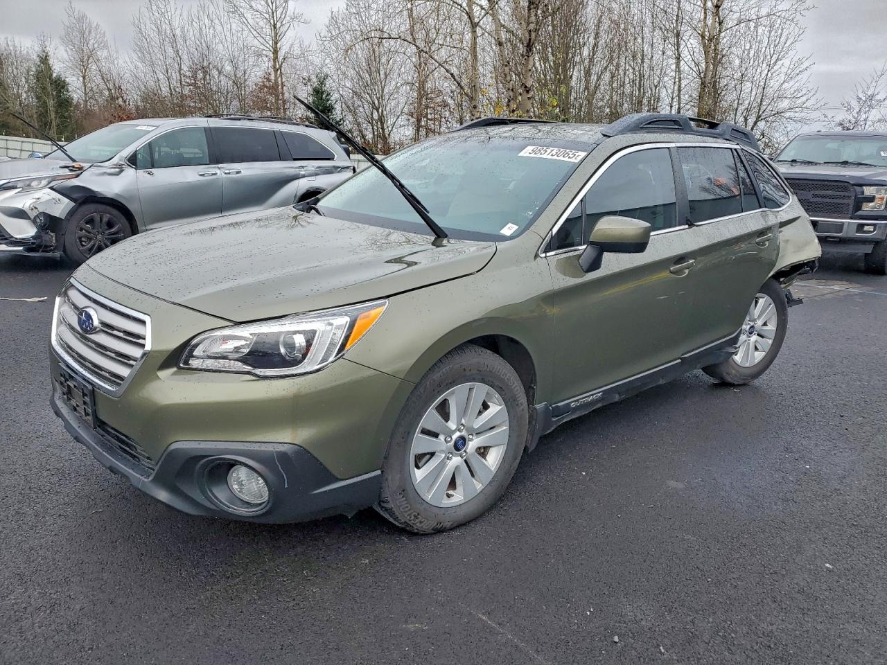 Subaru Outback 2.5i Premium Image 1