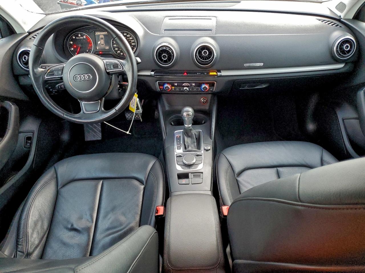 Audi A3 Premium Image 13