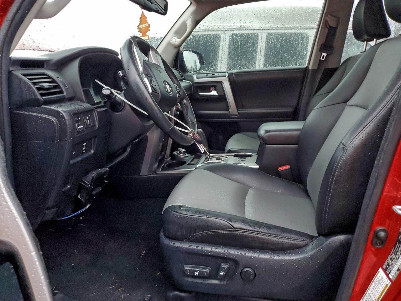 Toyota 4Runner Sr5/sr5 Premium Image 5