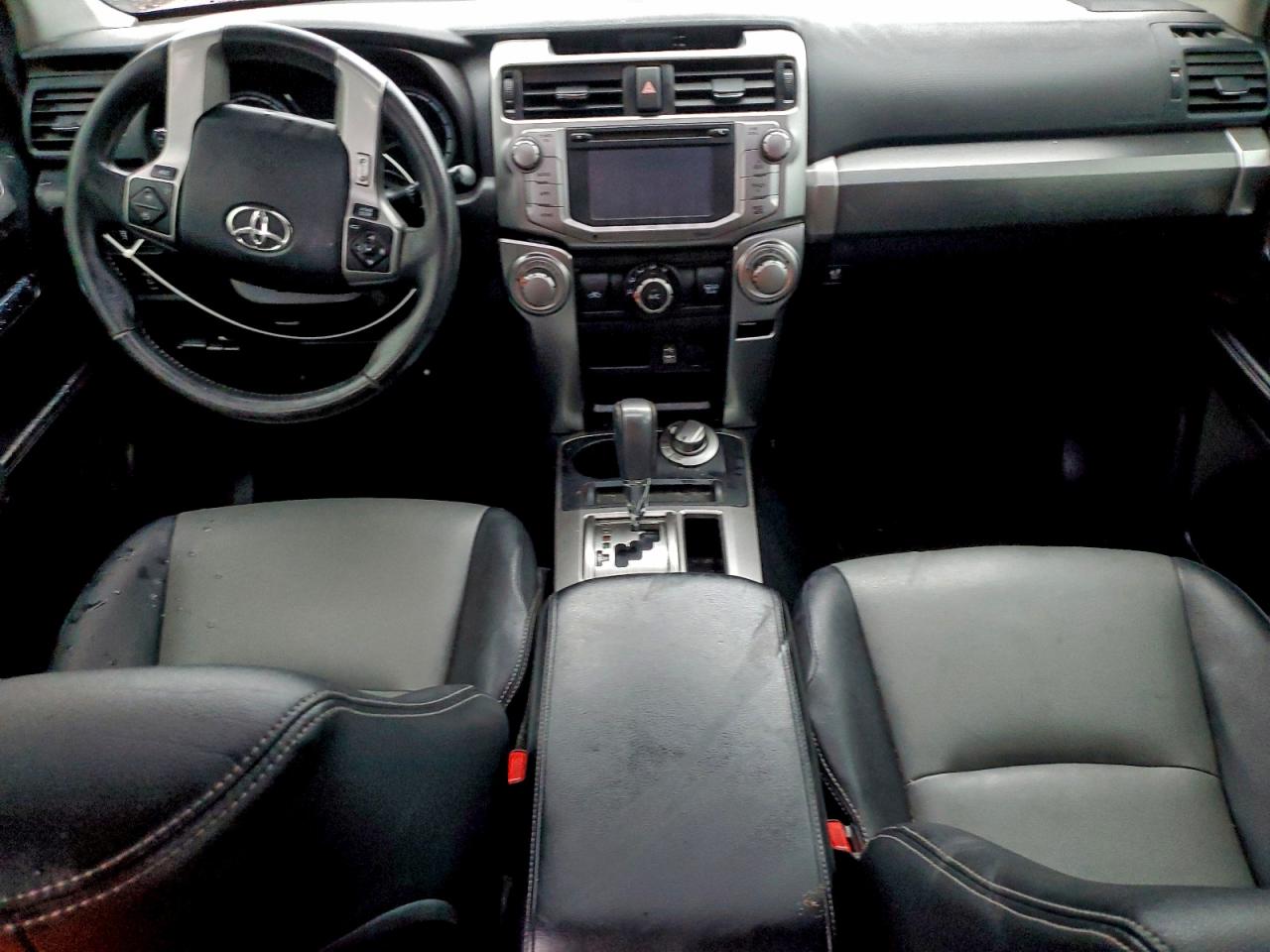 Toyota 4Runner Sr5/sr5 Premium Image 11