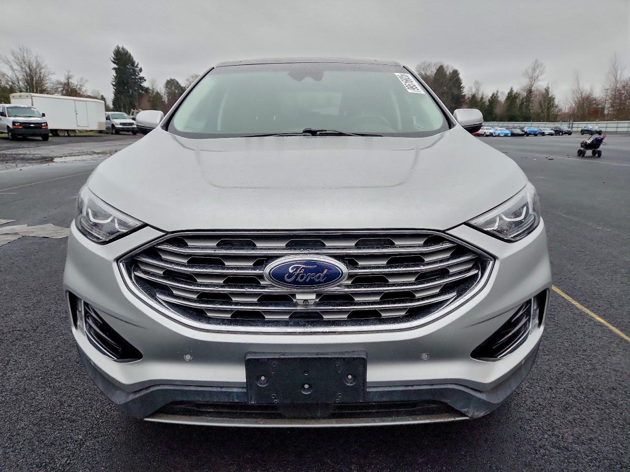 Ford Edge Titanium Image 5
