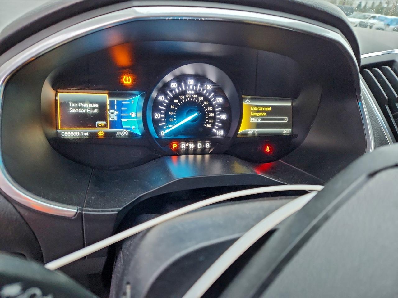 Ford Edge Titanium Image 9