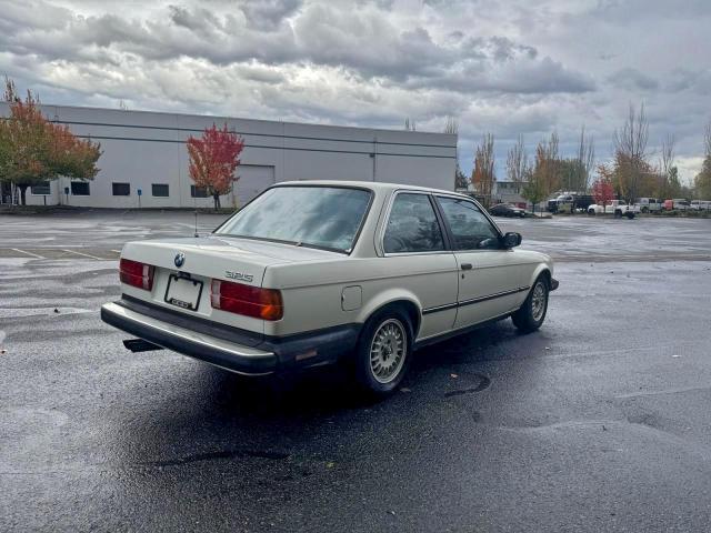 BMW 3 Series Base Image 6