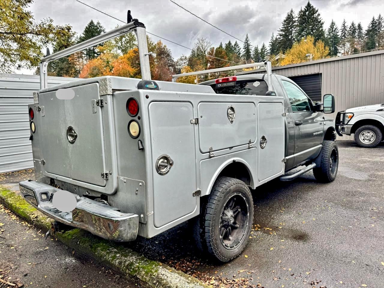 Dodge Ram 2500 St Image 6