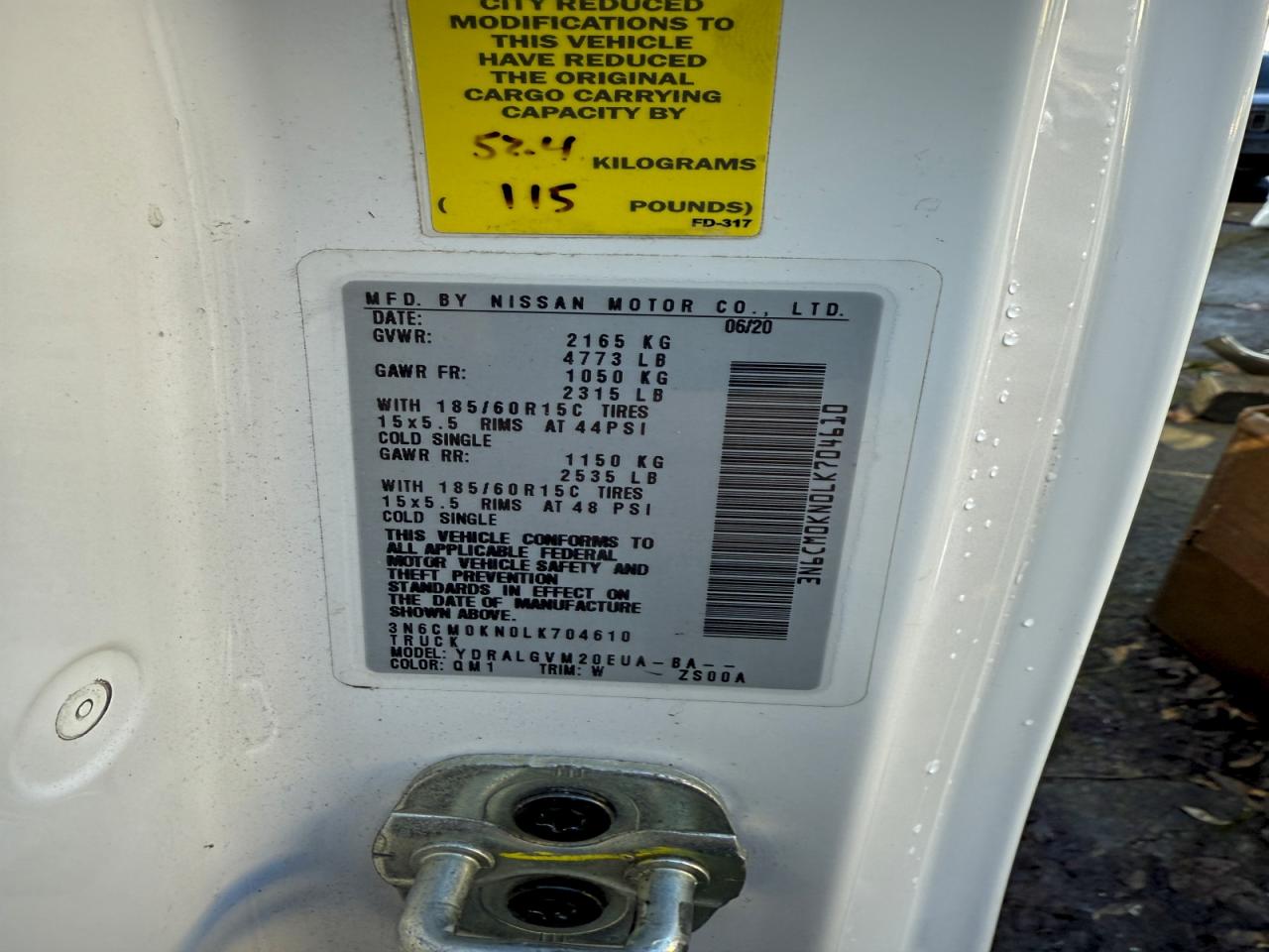 Nissan Nv 2.5s Image 8