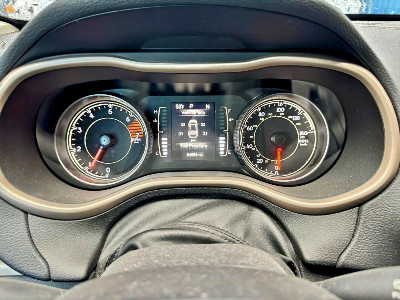 Jeep Grand Cherokee Sport Image 4