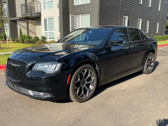 Chrysler 300 S Image 8