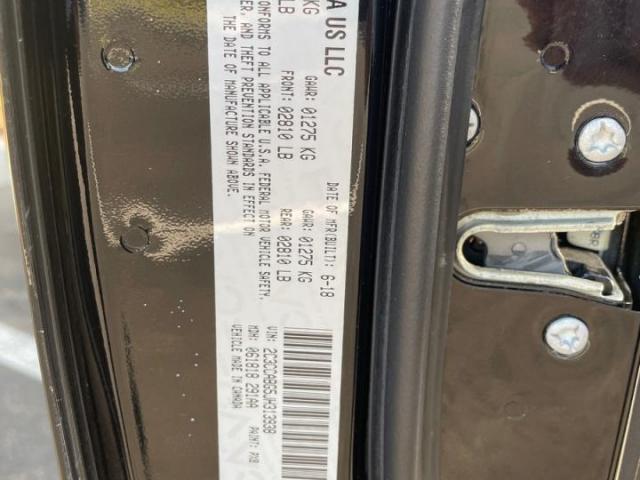 Chrysler 300 S Image 4