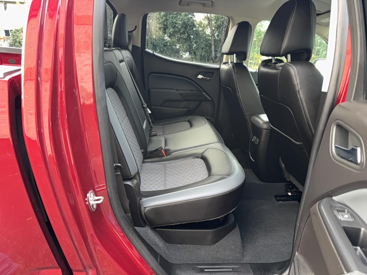 Chevrolet Colorado Z71 Image 7