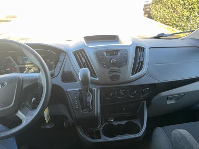 Ford Transit T-350 Image 8