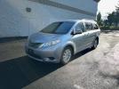 Toyota Sienna Le Image 9