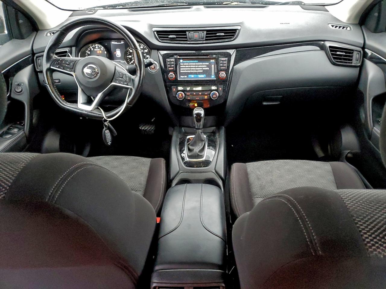 Nissan Rogue S Image 10