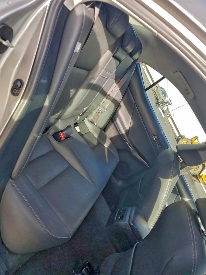 Lexus Is 250 Image 6