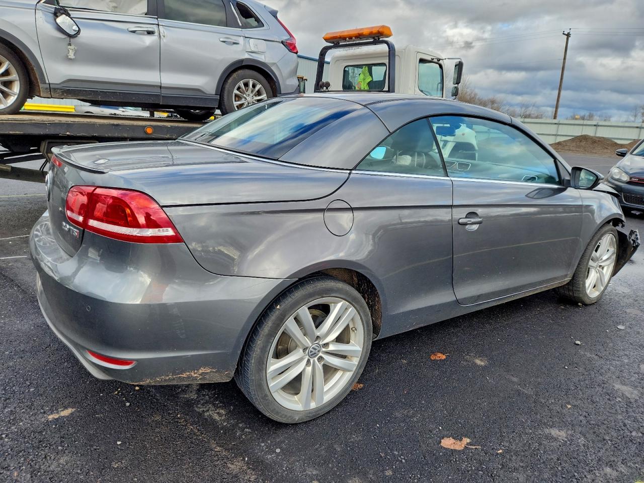 Volkswagen Eos Lux Image 2