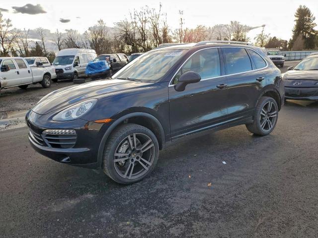  Salvage Porsche Cayenne